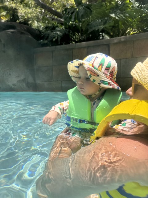 Poolside Playtime at Aulani