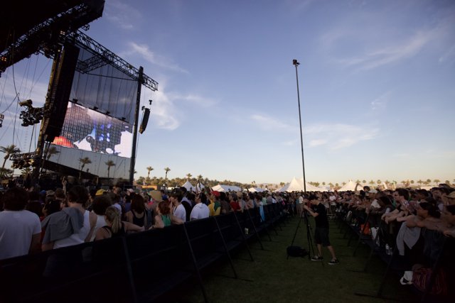 Coachella 2009: Crowd Watching Concert on Large Screen