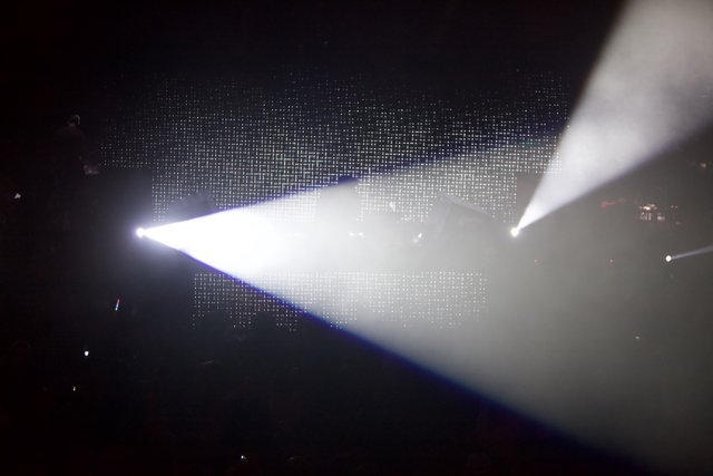 Electrifying Concert Illumination