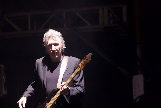 Roger Waters Rocks the Bass Guitar at Coachella 2008