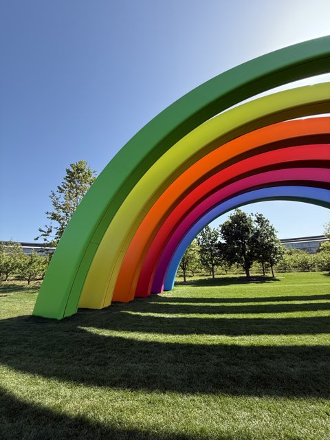 Vibrant Arches in Apple's Oasis