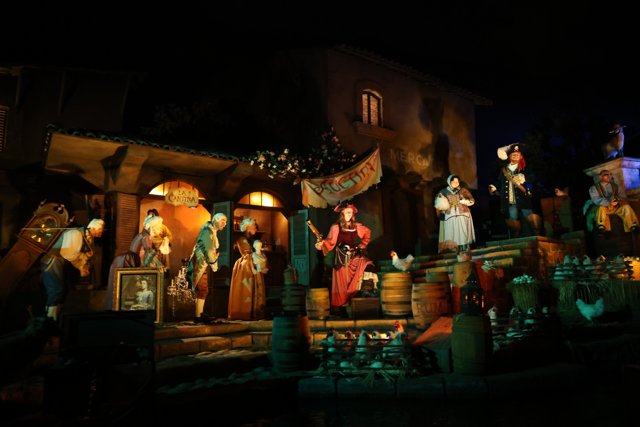 Marty Feldman admires the artful statues in Disneyland's Pirates of the Caribbean ride