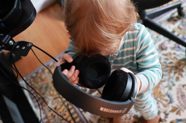 Tiny Audiophile: Baby Discovers Sennheiser Headphones