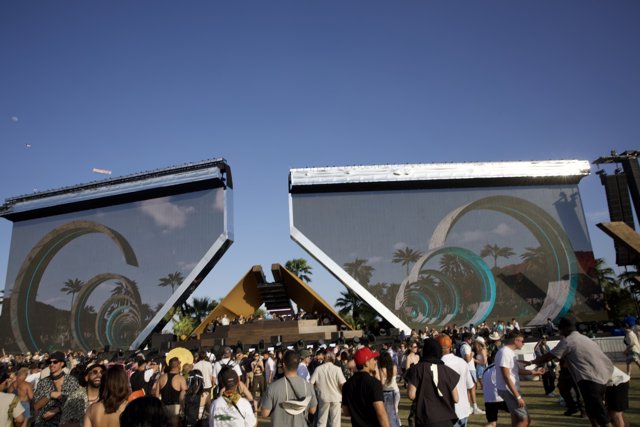 Energy and Euphoria: Coachella 2024 Amidst Iconic Stage Designs