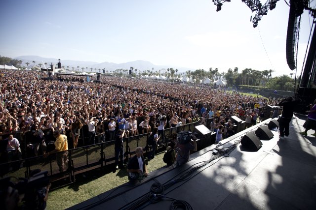 Coachella 2010 Conquers with a Wave of Musical Energy