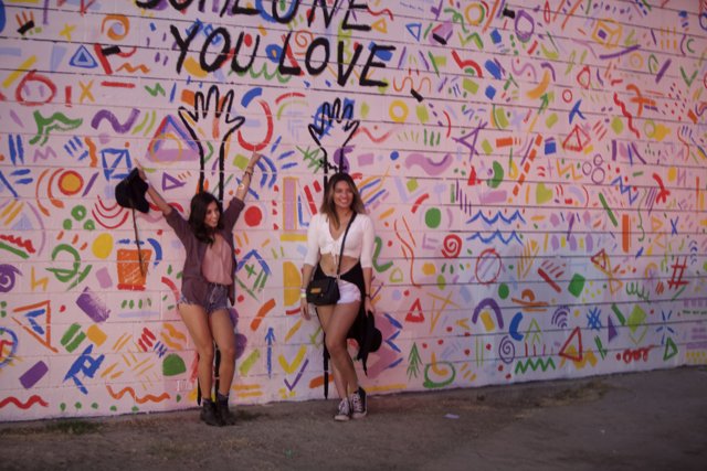 Graffiti Girls
