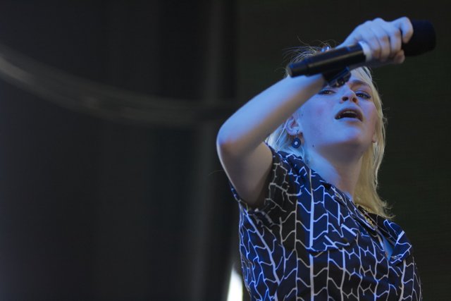 Kim Boutin Electrifies Coachella Crowd with Solo Performance