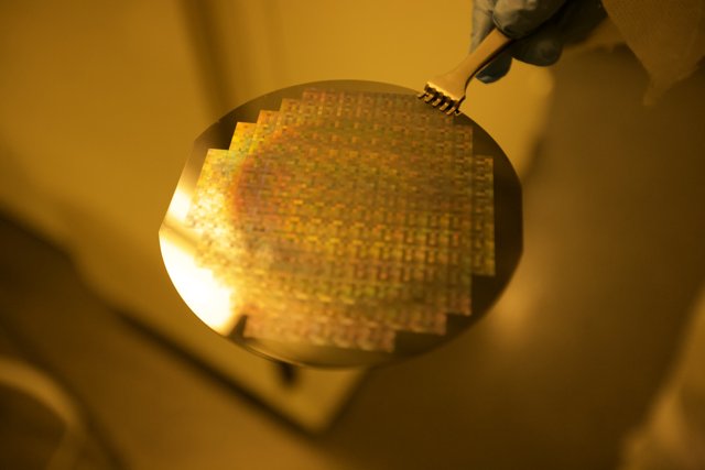 Golden Nanosphere