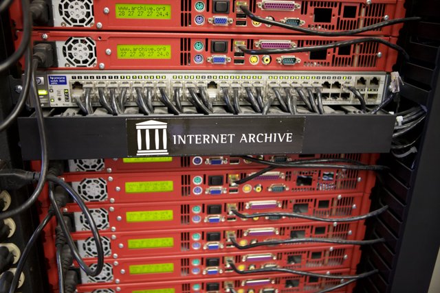 The Backbone of the Internet Archive