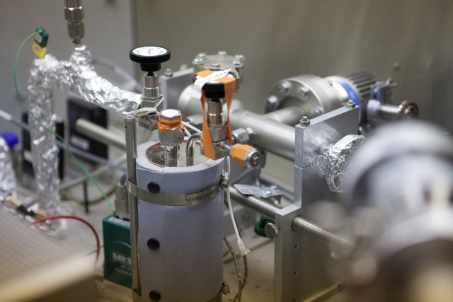 Metal Pipe Machine in Caltech Solar Lab