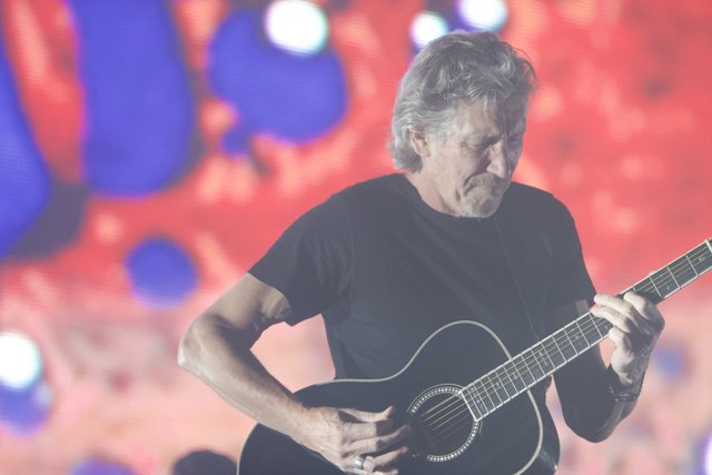 Roger Waters Rocks Coachella with His Acoustic Guitar