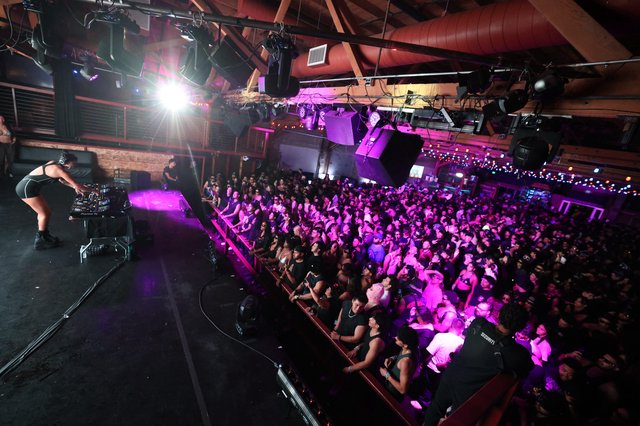 DJ Ignites Massive Crowd at Wobbleland 2026