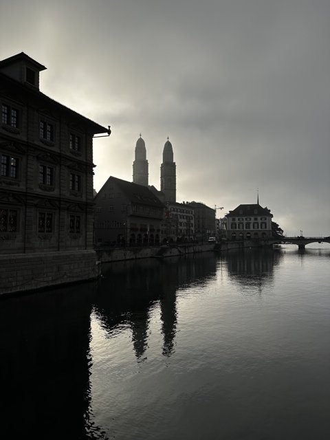 Urban Waterfront in Zürich