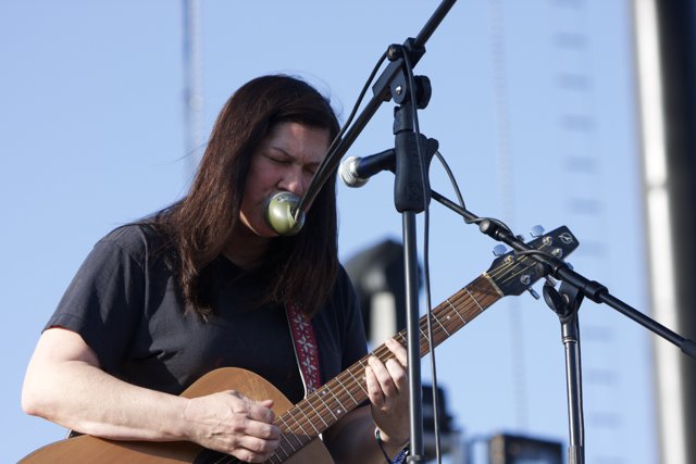 Kim Deal Serenades the Crowd at Coachella with Her Acoustic Guitar