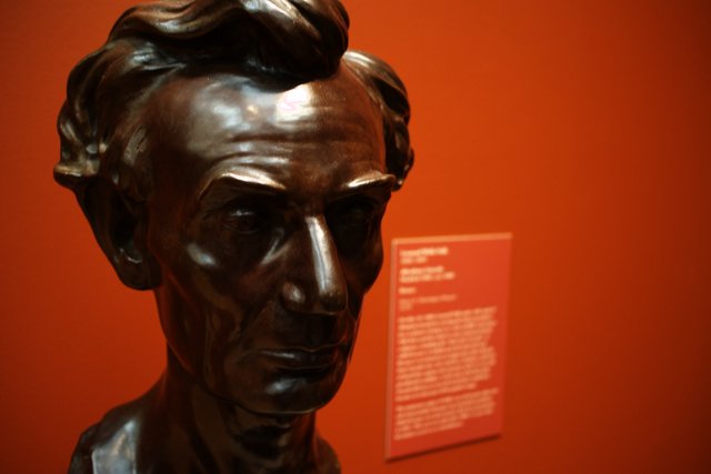 Abraham Lincoln: A Bronze Masterpiece