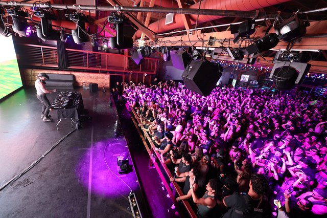 DJ Ignites Packed Crowd at Wobbleland 2026
