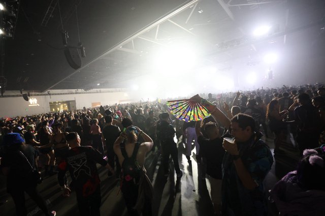 Massive Crowd Surges at Wobbleland 2026 EDM Festival
