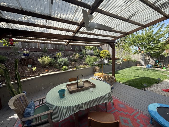 Tranquil Backyard Retreat