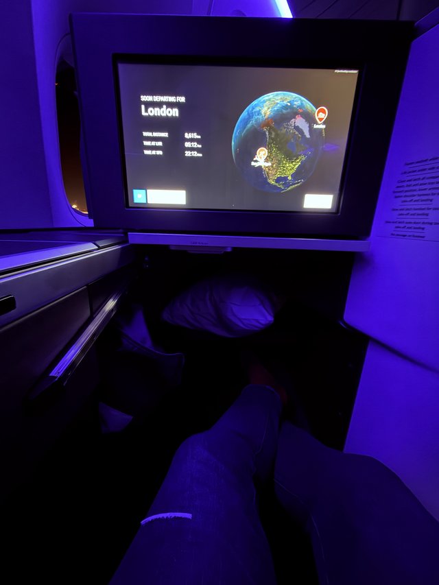 Night Flight Display: Soon Departing for London