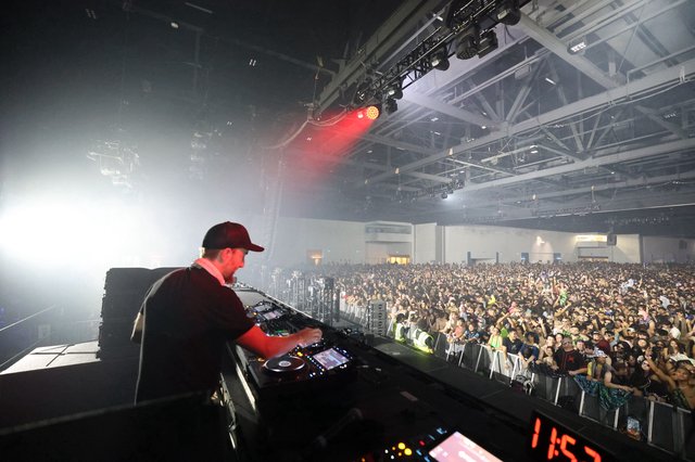 DJ Commands Massive Crowd at Wobbleland 2026