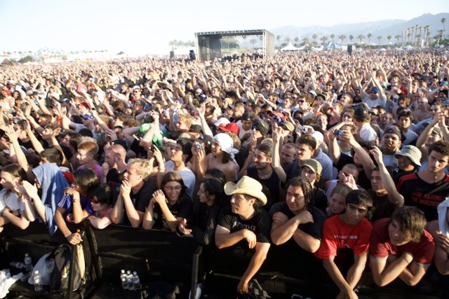 Coachella 2007: A Sea of Fans
