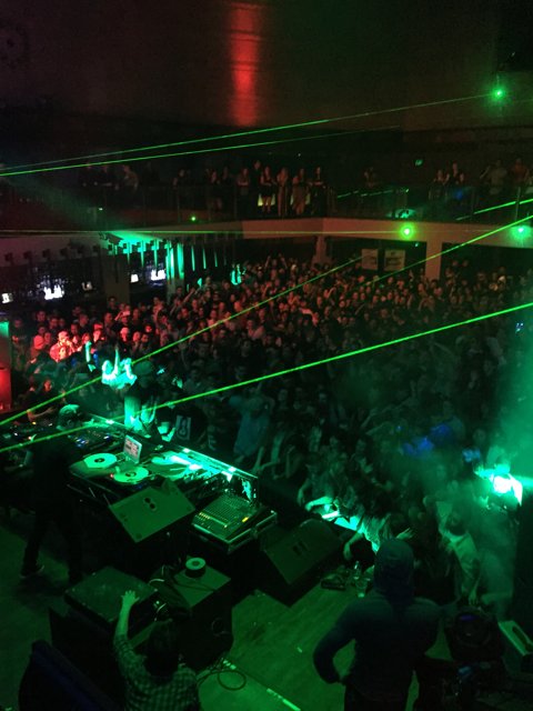 Green Laser Nightclub Concert in LA