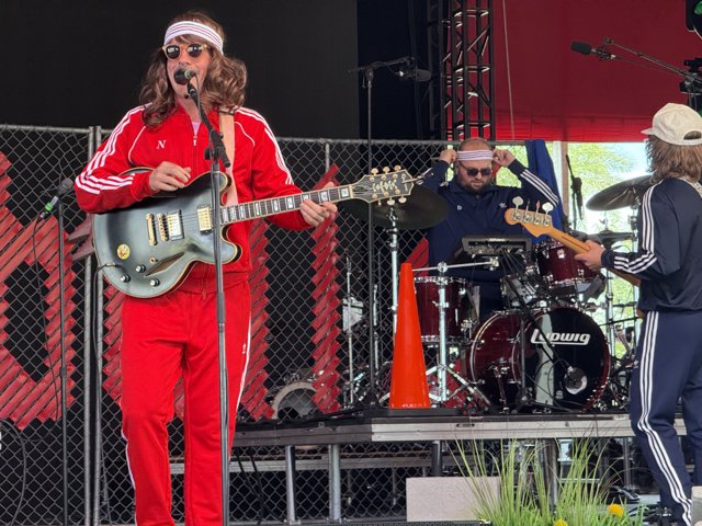 Rhythms and Grooves under the Southwest Sun