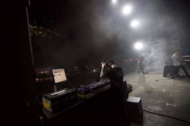 DJ lights up Coachella stage