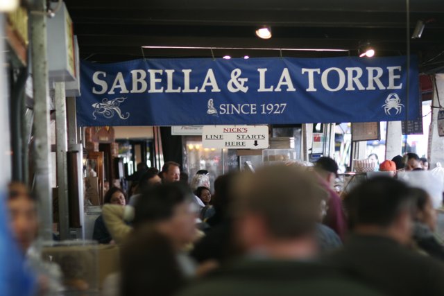 Sabela & La Tor Market Madness
