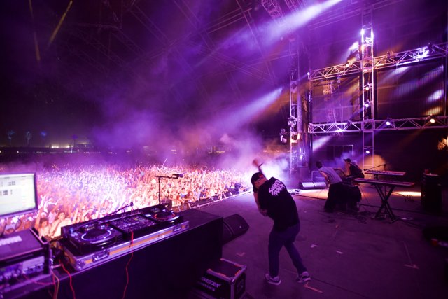 DJ Energizes Crowd at Coachella Concert