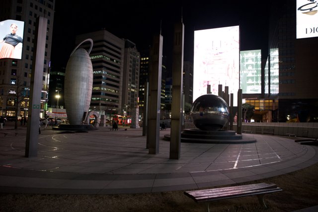 Illuminated Metropolis: The Grandeur of Korean Nightlife