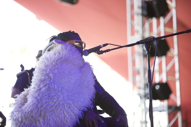 Fur and Fingers: A Singer Takes the Stage