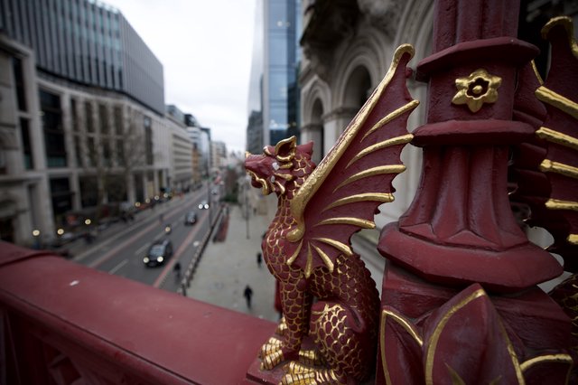 Dragon Guardian Overlooking London Street