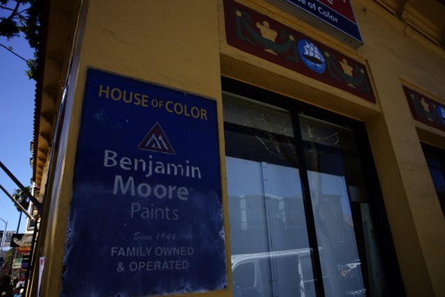 A Colorful Encounter with Benjamin Moore Paints