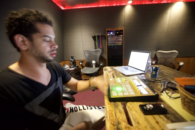 Marc Kinchen in the Studio with his Laptop