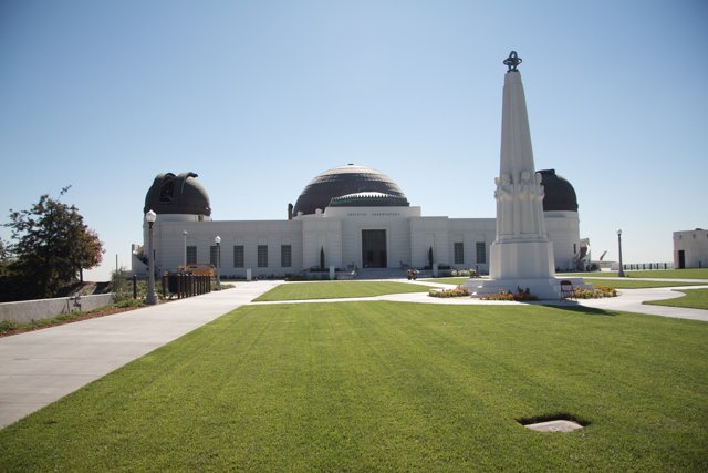 Griffith Observatory and its Surroundings