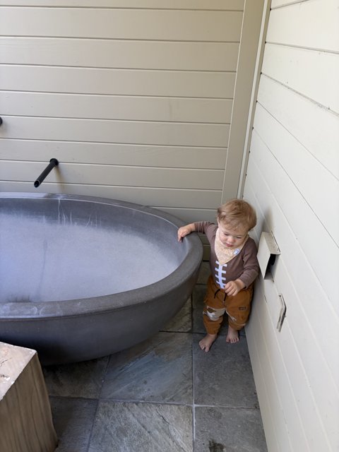 Tiny Explorer by the Tub