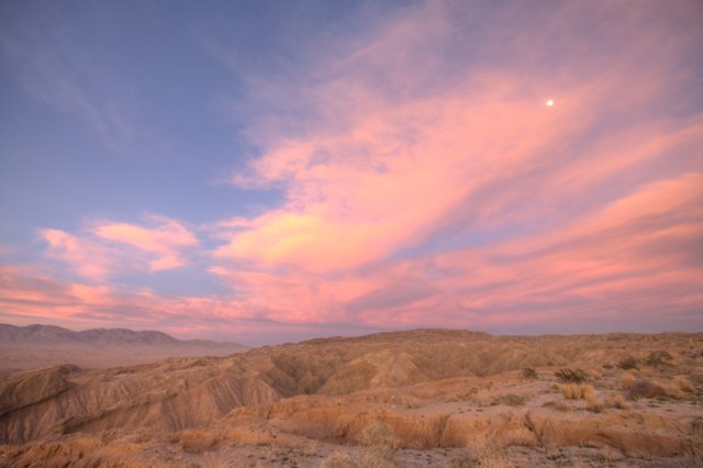 Desert Moonrise