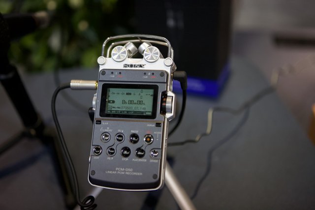 Reviewing the Zoom H4n Recorder