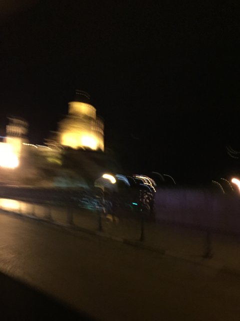 Blurry Metropolis