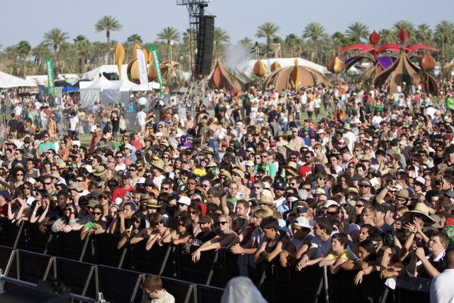 Coachella 2008: A Sea of Festival-Goers