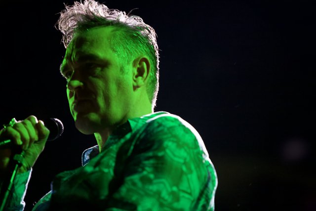 Morrissey's Electrifying Performance with the Microphone