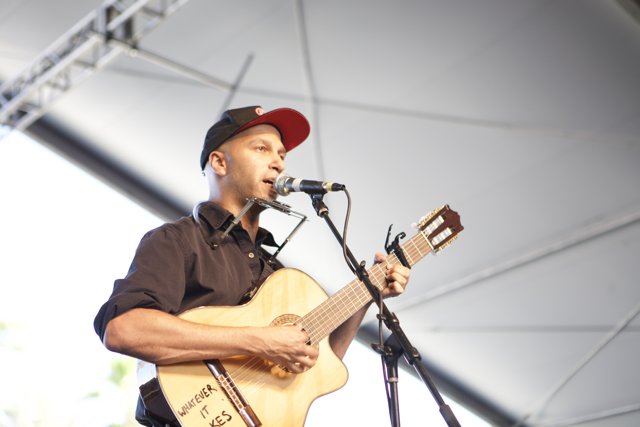 Tom Morello Rocks the Stage with His Guitar and Mic