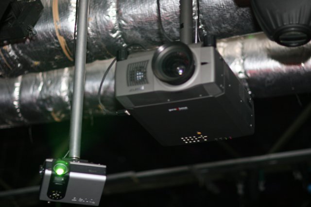 Hanging Projector and Green Light