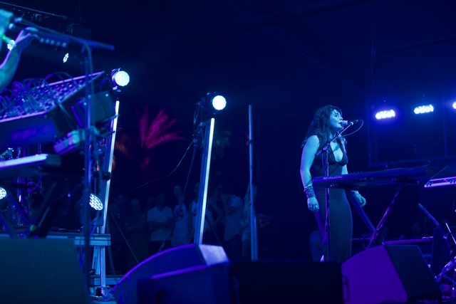 Musical Duo Shines on Coachella Stage