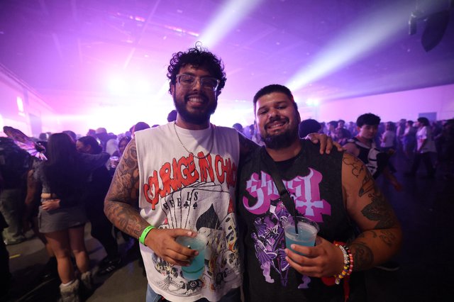Two Friends Smiling at Wobbleland Festival 2026