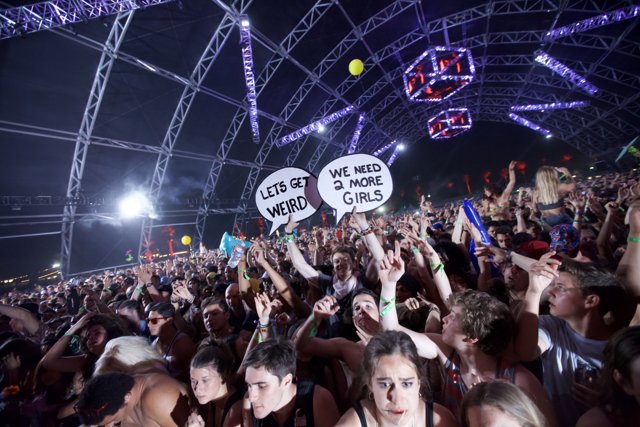 Signs of a Good Time at Coachella