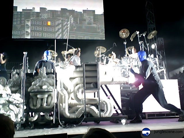 Blue Man Group Rocks the Stage