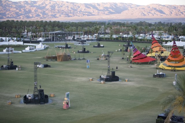 Coachella Weekend: The Ultimate Outdoor Music Experience