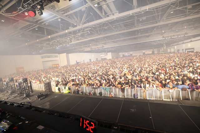 Massive Indoor Festival Crowd at Wobbleland 2026